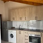 Diarla's 3 Vakantiehuis Darezeze e Re